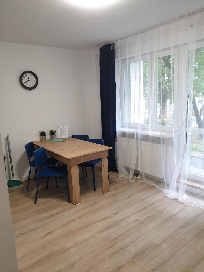 Waw Pokoje Ursynow Varşovia Exterior foto